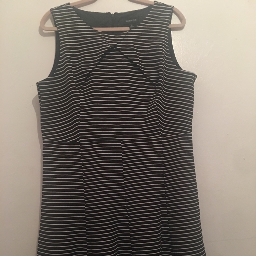 Navy & White Voir Voir. Dress size 14